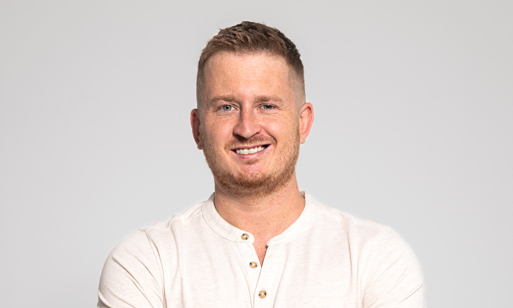 Čtyři světy PR: Jak tahat komunikačně za nitky ve státní správě, politice, korporátu a agentuře?